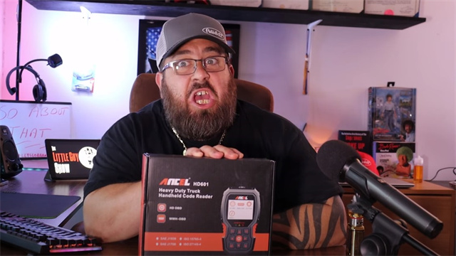 Ancel HD601 Heavy Duty Truck Code Reader Unboxing-@TheLittleGuyShow